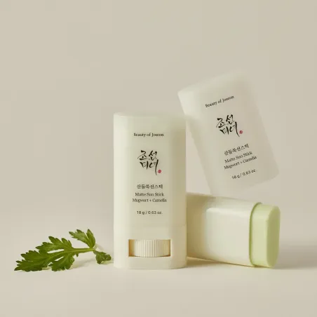 Beauty of Joseon - Matte Sun Stick Mugwort + Camelia SPF50+/PA++++ - Zmatňujúci prípravok s SPF v tyčinke - 18g